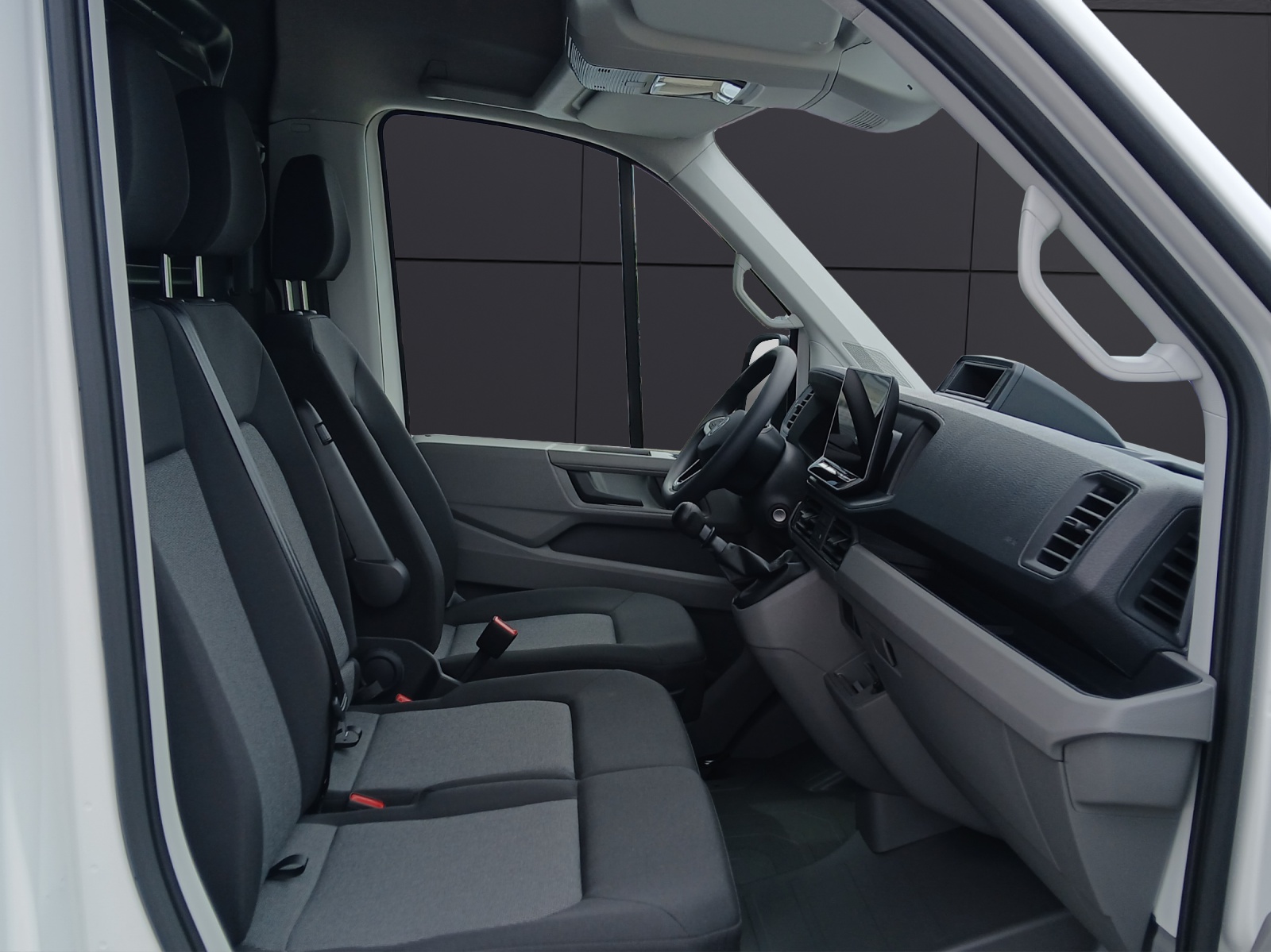 Fahrzeugabbildung Volkswagen Crafter Kasten TDI MR AHK LED KLIMA SITZH. RFK VORB. DIGITAL TACHOGRAF