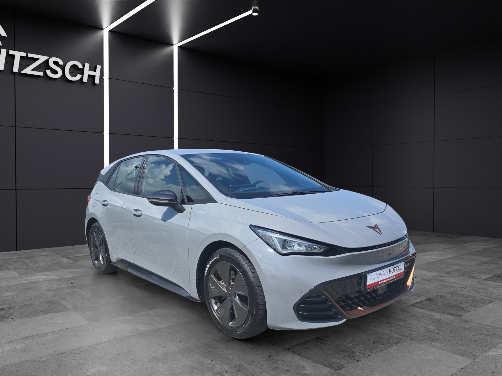 Fahrzeugabbildung CUPRA Born LED Navi ACC 4xSHZ RFK AREA VIEW