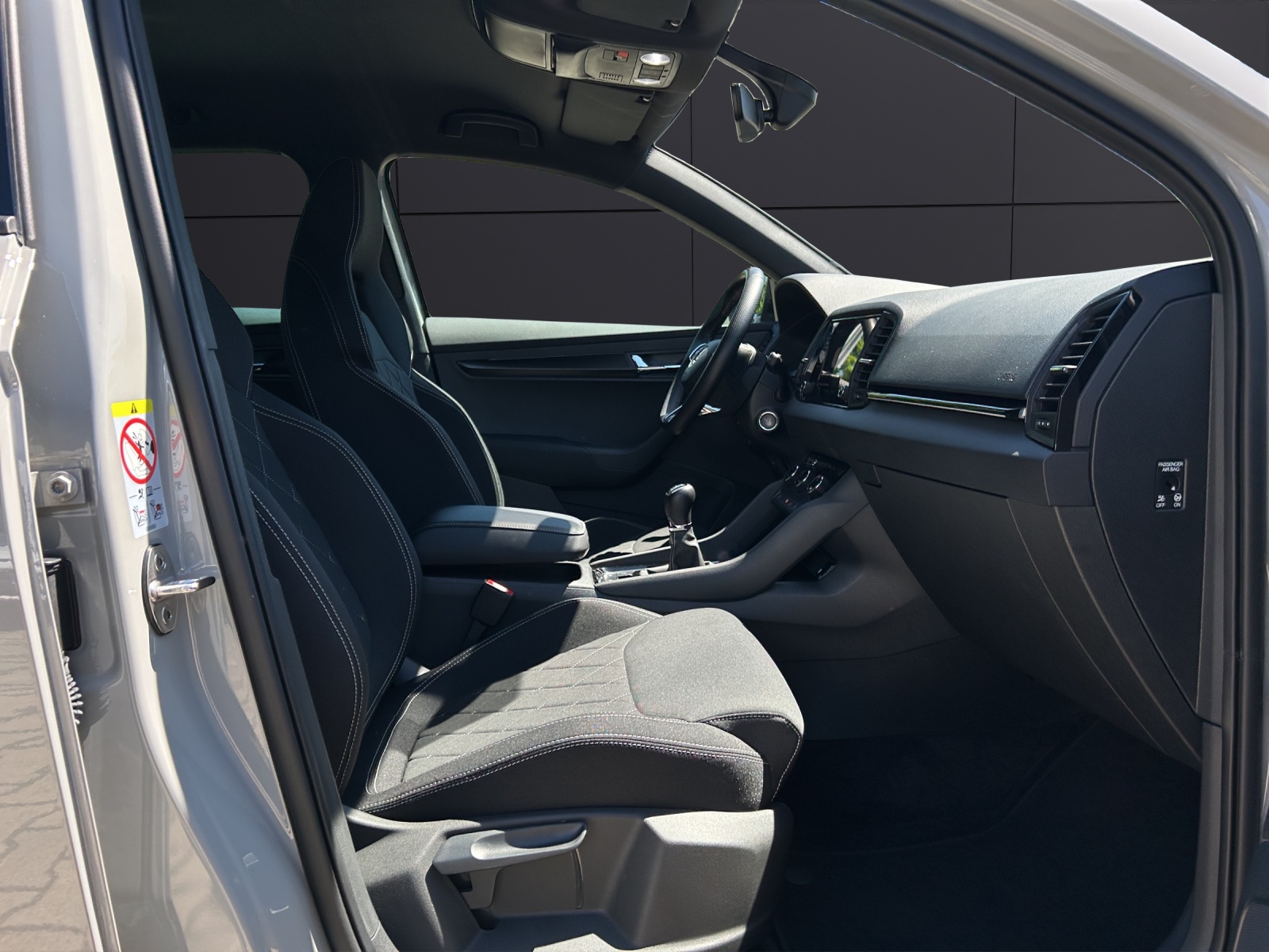 Fahrzeugabbildung SKODA Karoq Sportline LED Navi GRA 4xSHZ SmartLink