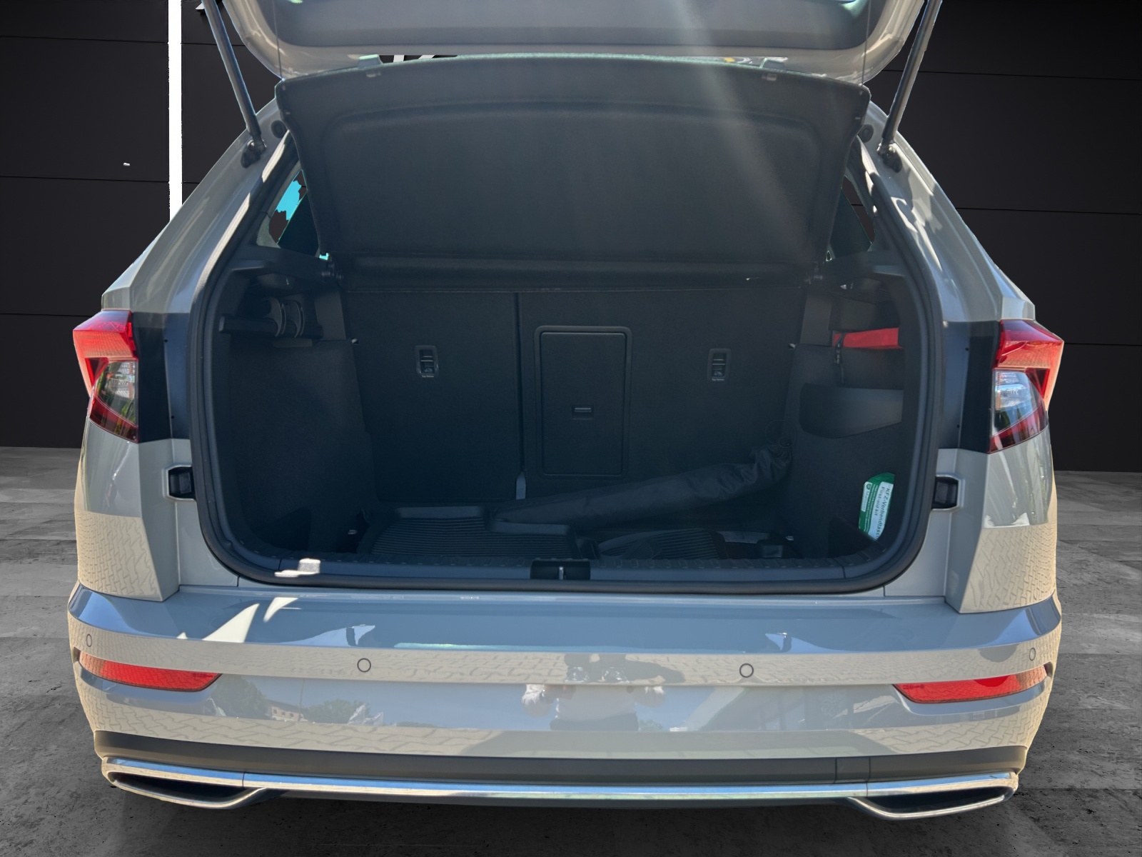 Fahrzeugabbildung SKODA Karoq Sportline LED Navi GRA 4xSHZ SmartLink