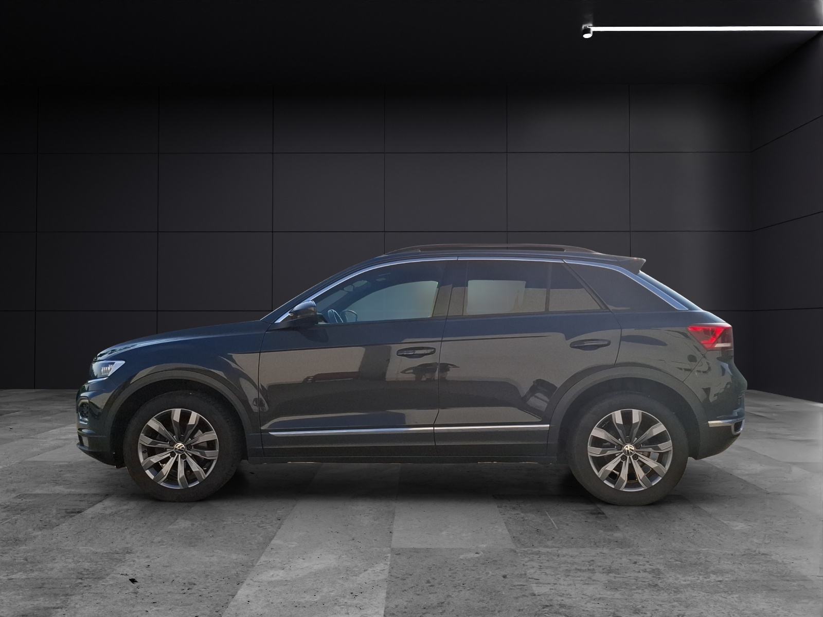 Fahrzeugabbildung Volkswagen T-Roc TSI Sport LED AHK ACC PDC SHZ