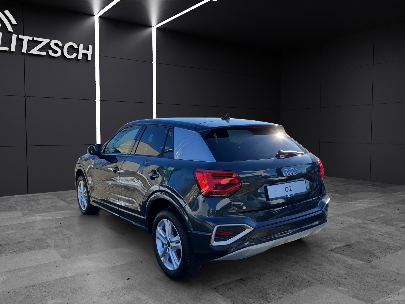 Fahrzeugabbildung Audi Q2 35 TFSI advanced S-tronic Matrix AHK AVC GRA RFK SH