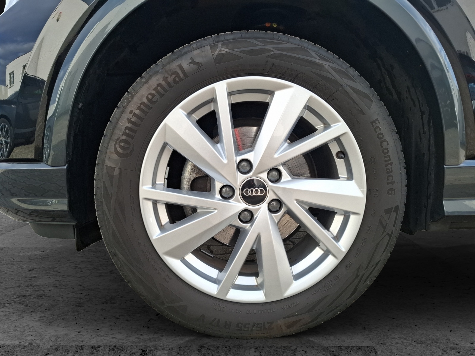 Fahrzeugabbildung Audi Q2 35 TFSI advanced S-tronic LED Navi AVC ACC RFK SH