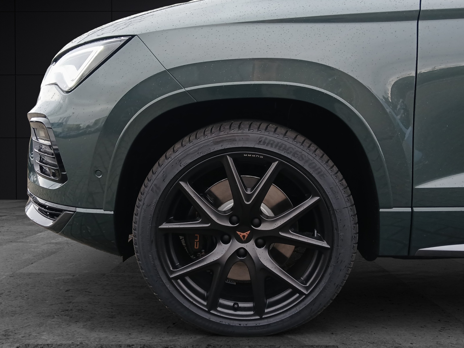 Fahrzeugabbildung CUPRA Ateca VZ 4Drive 2.0 TSI AHK Keyless Kamera