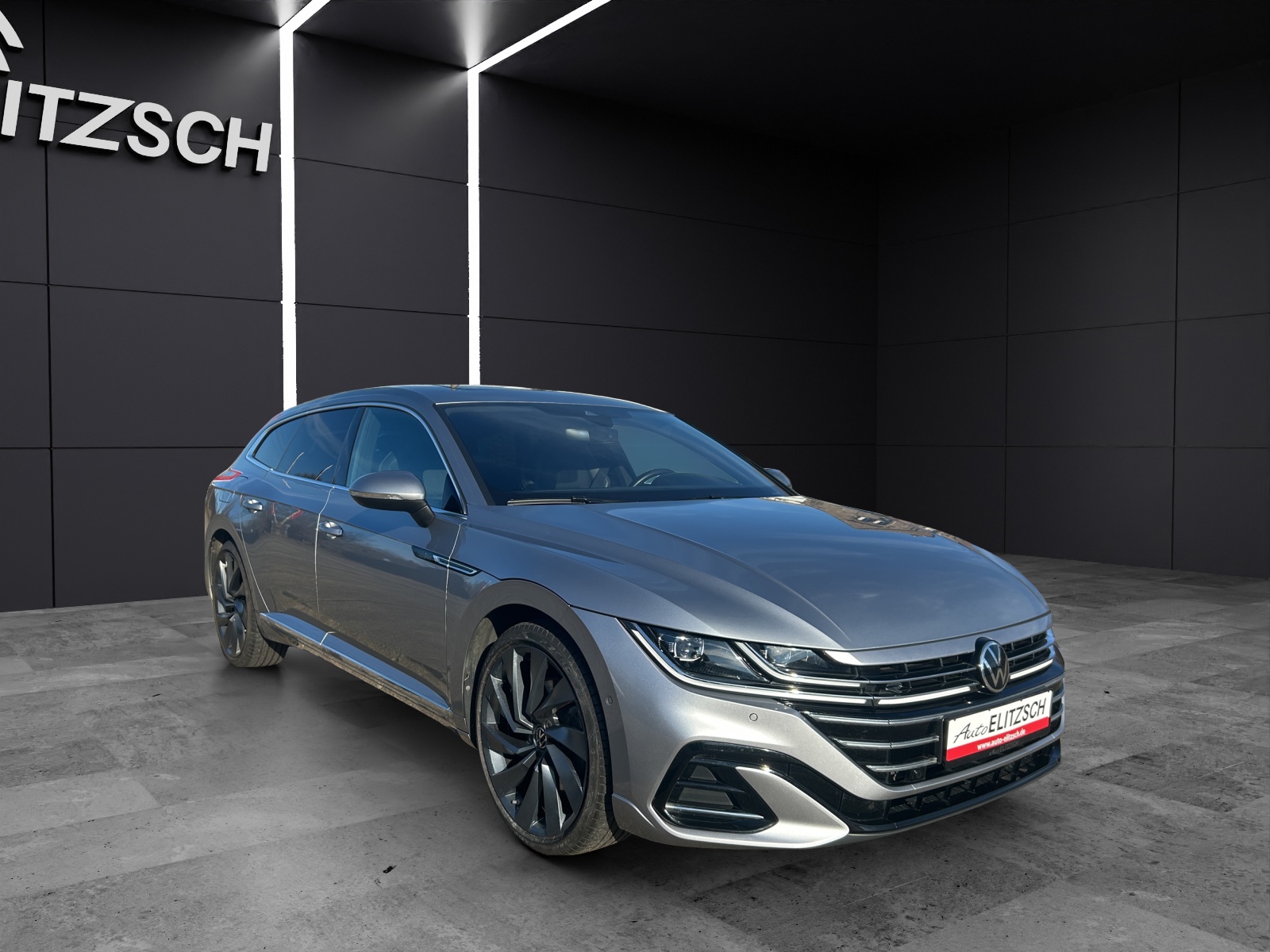 Fahrzeugabbildung Volkswagen Arteon SB R-Line 4M TSI DSG IQ.Light ACC AHK STH SH Pano Massage RearView AppConnect Ambiente Navi