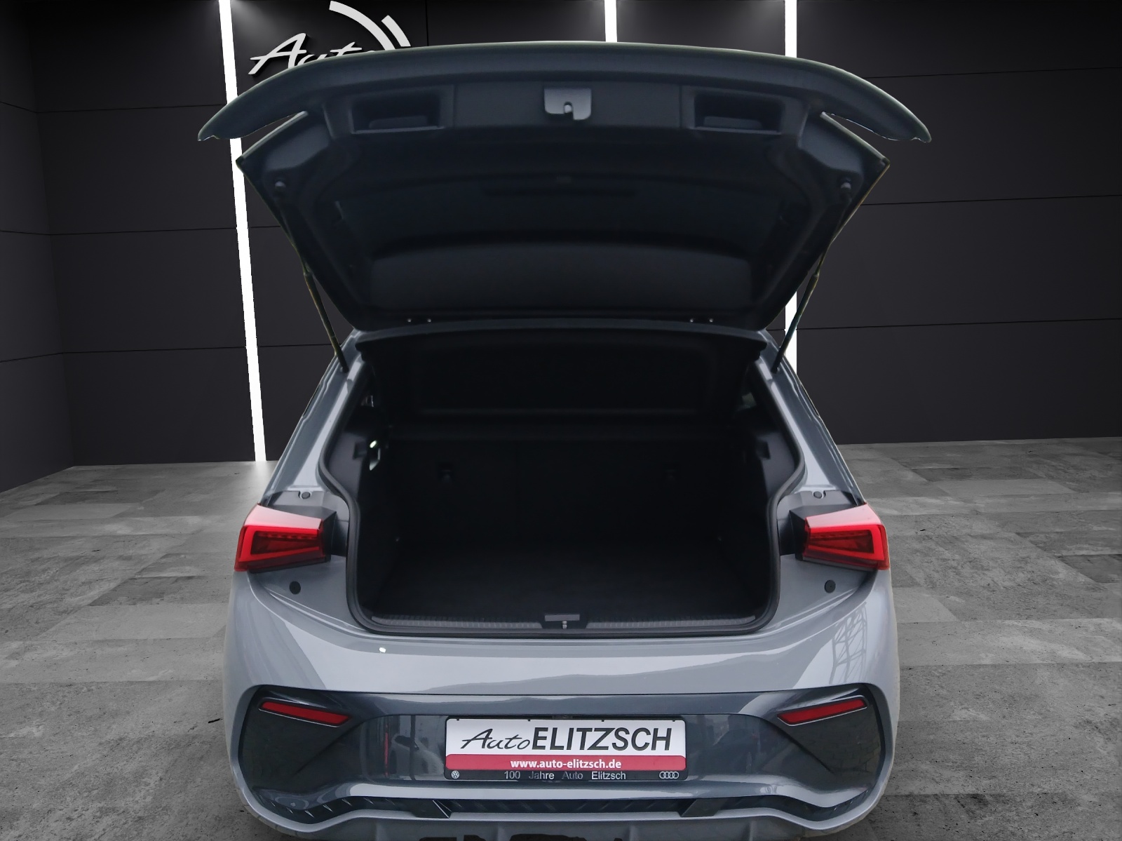 Fahrzeugabbildung CUPRA Born LED Navi Pano ACC RFK 18