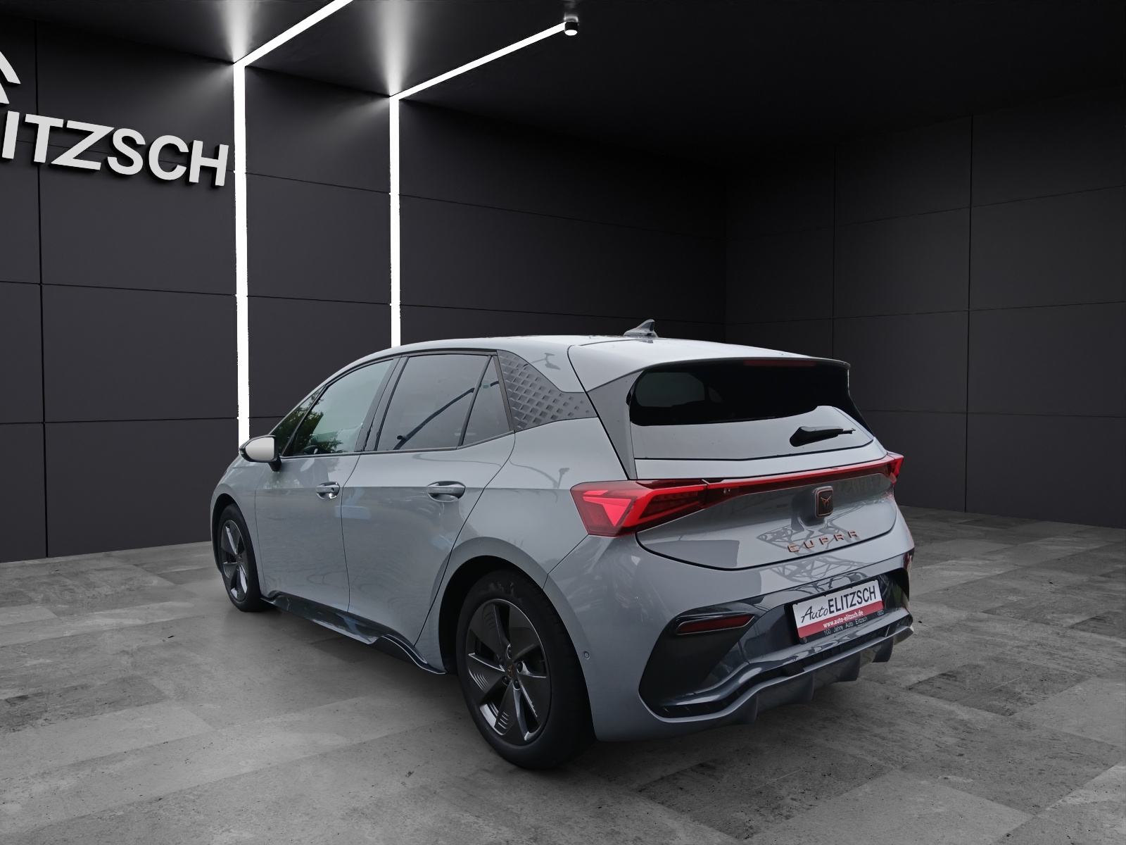 Fahrzeugabbildung CUPRA Born LED Navi Pano ACC RFK 18