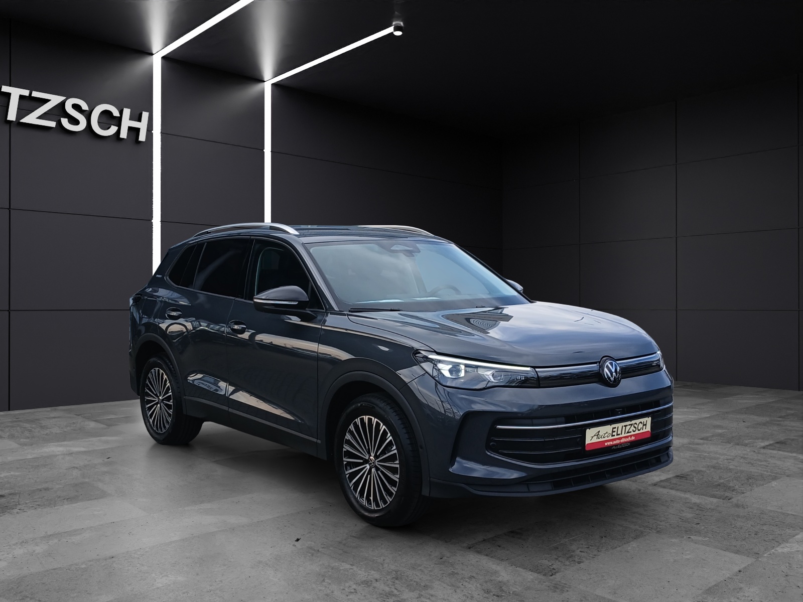 Fahrzeugabbildung Volkswagen Tiguan Life eTSI AHZV IQ-LED KESSY AreaView