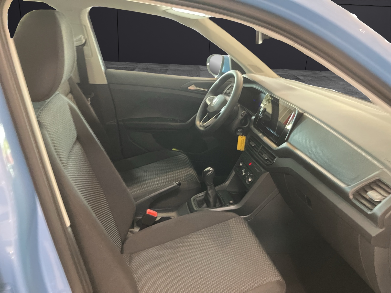 Fahrzeugabbildung Volkswagen T-Cross 1.0 TSI 70 kW LED AppConnect