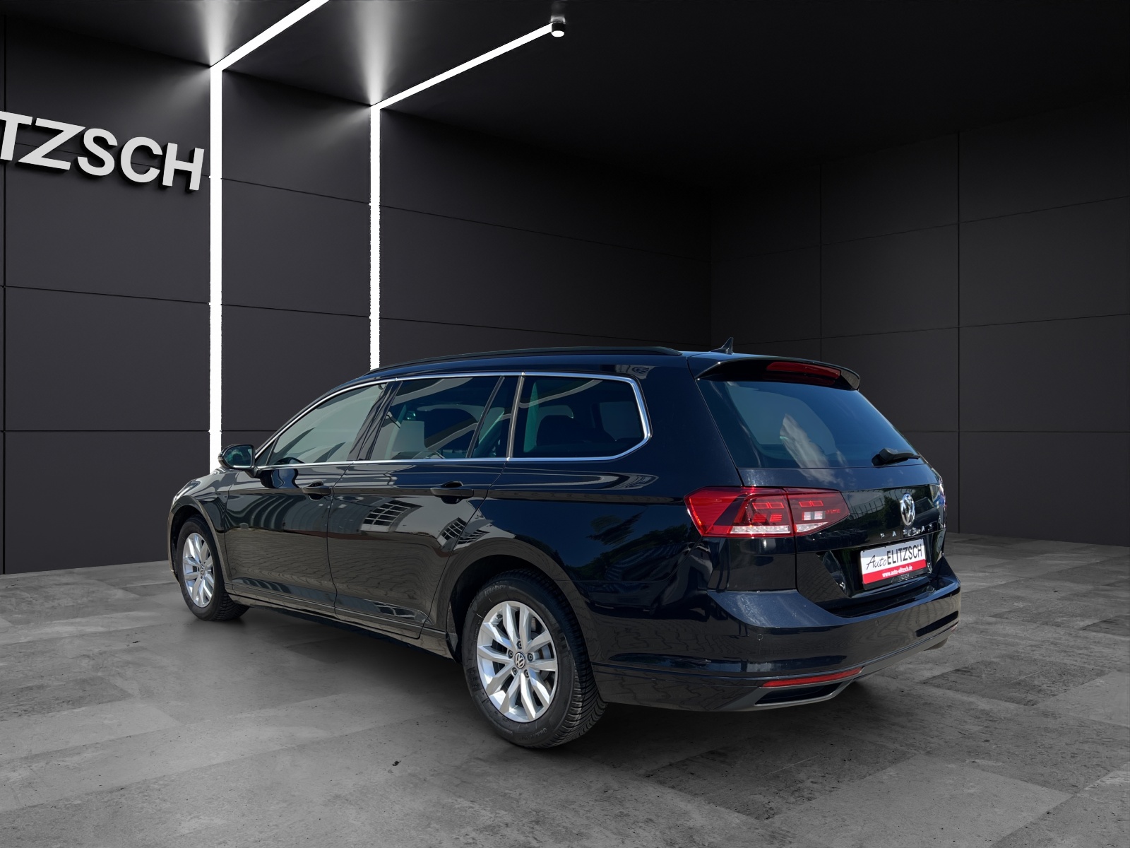 Fahrzeugabbildung Volkswagen Passat Variant Business TSI DSG LED ACC AHK PDC WeConnect Navi Klima