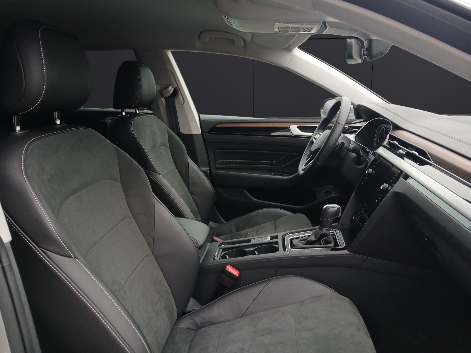 Fahrzeugabbildung Volkswagen Arteon SB TDI Elegance DSG LED AHK Navi AID ACC RFK SH