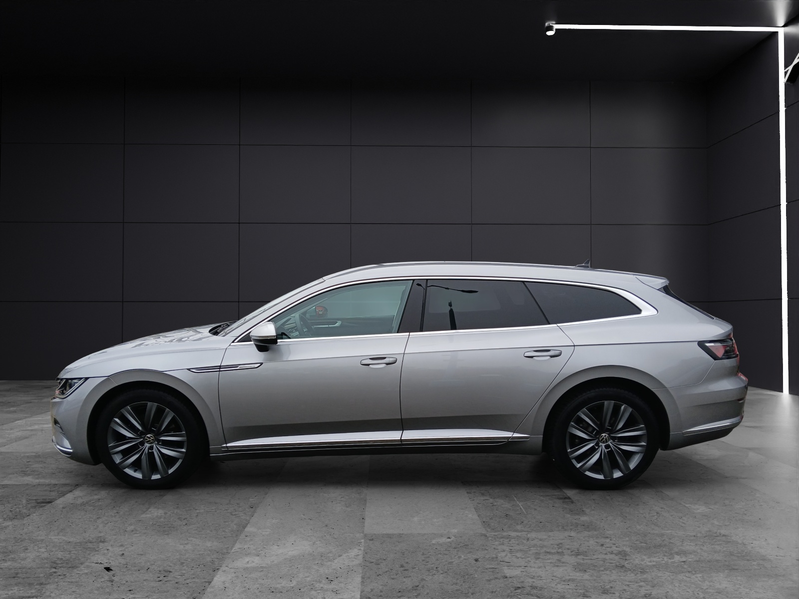Fahrzeugabbildung Volkswagen Arteon SB TDI Elegance DSG LED AHK Navi AID ACC RFK SH