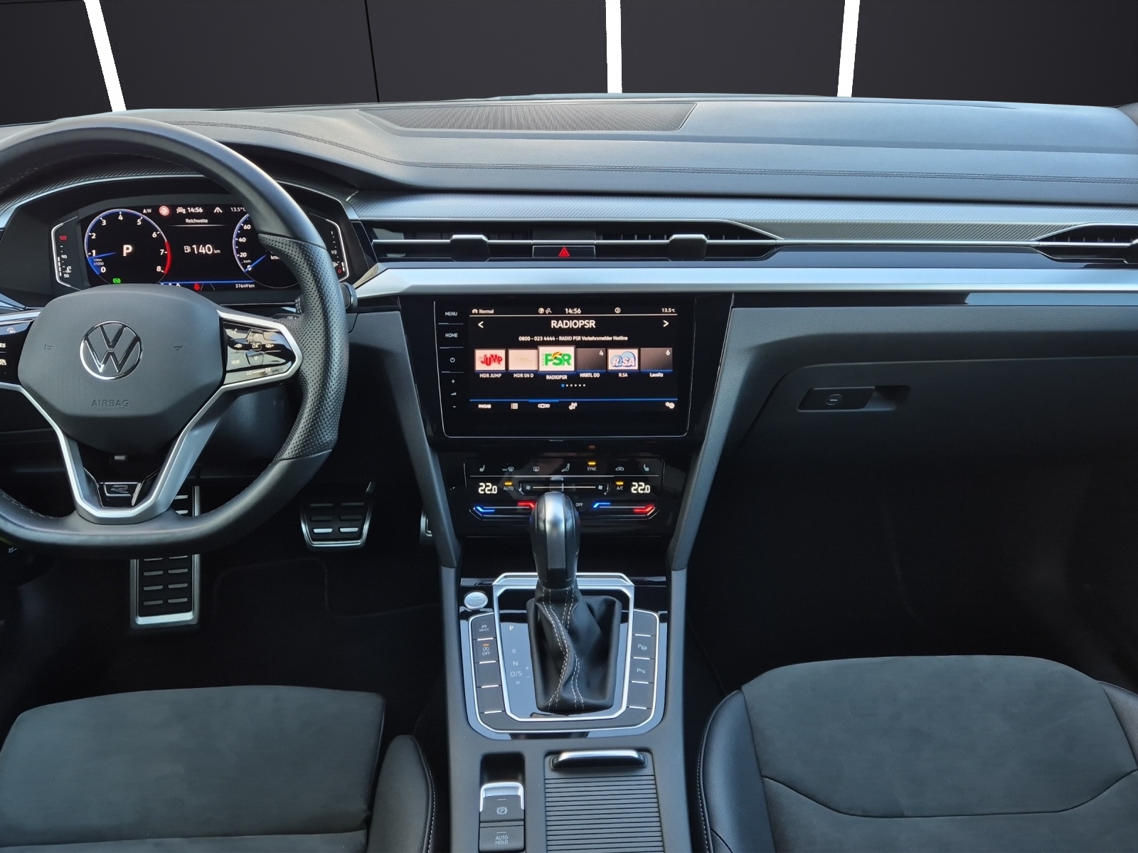 Fahrzeugabbildung Volkswagen Arteon SB TSI R-Line DSG Matrix AHK Navi AID ACC RFK 19