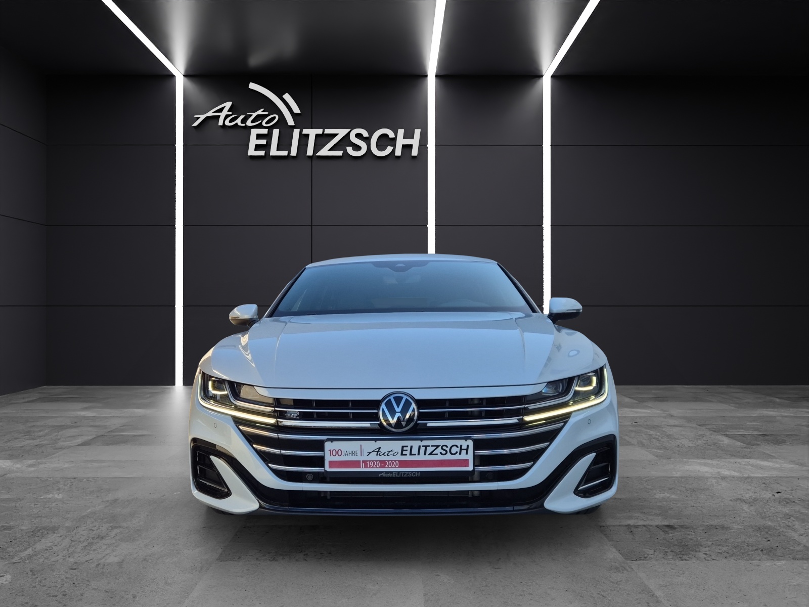 Fahrzeugabbildung Volkswagen Arteon SB TSI R-Line DSG Matrix AHK Navi AID ACC RFK 19