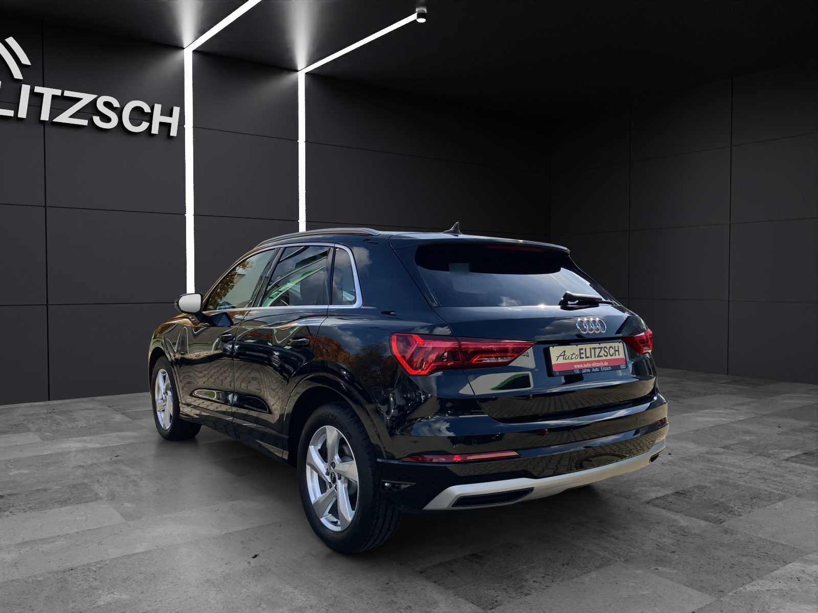 Fahrzeugabbildung Audi Q3 35 TFSI S tronic LED Navi plus AHZV