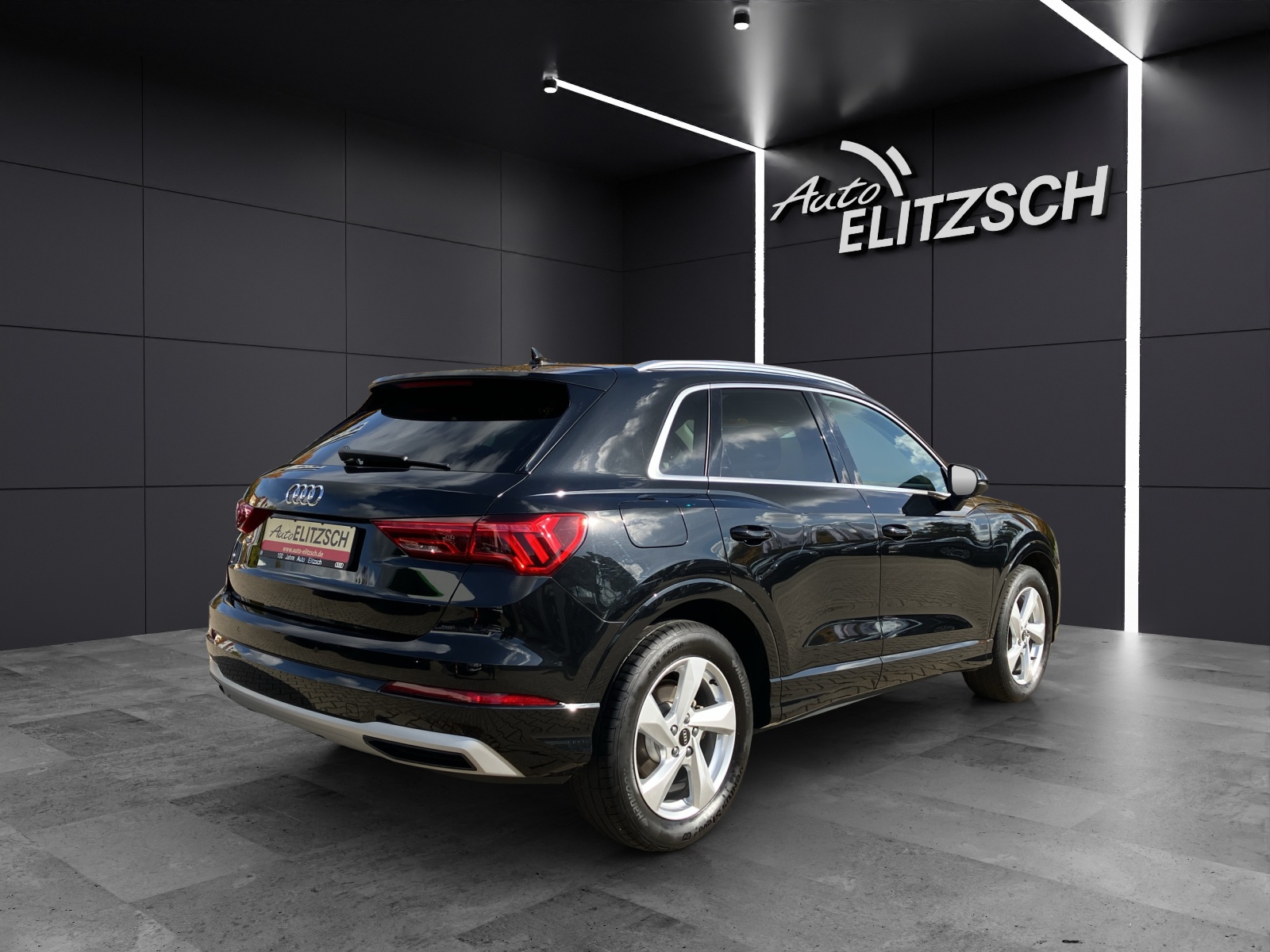 Fahrzeugabbildung Audi Q3 35 TFSI S tronic LED Navi plus AHZV