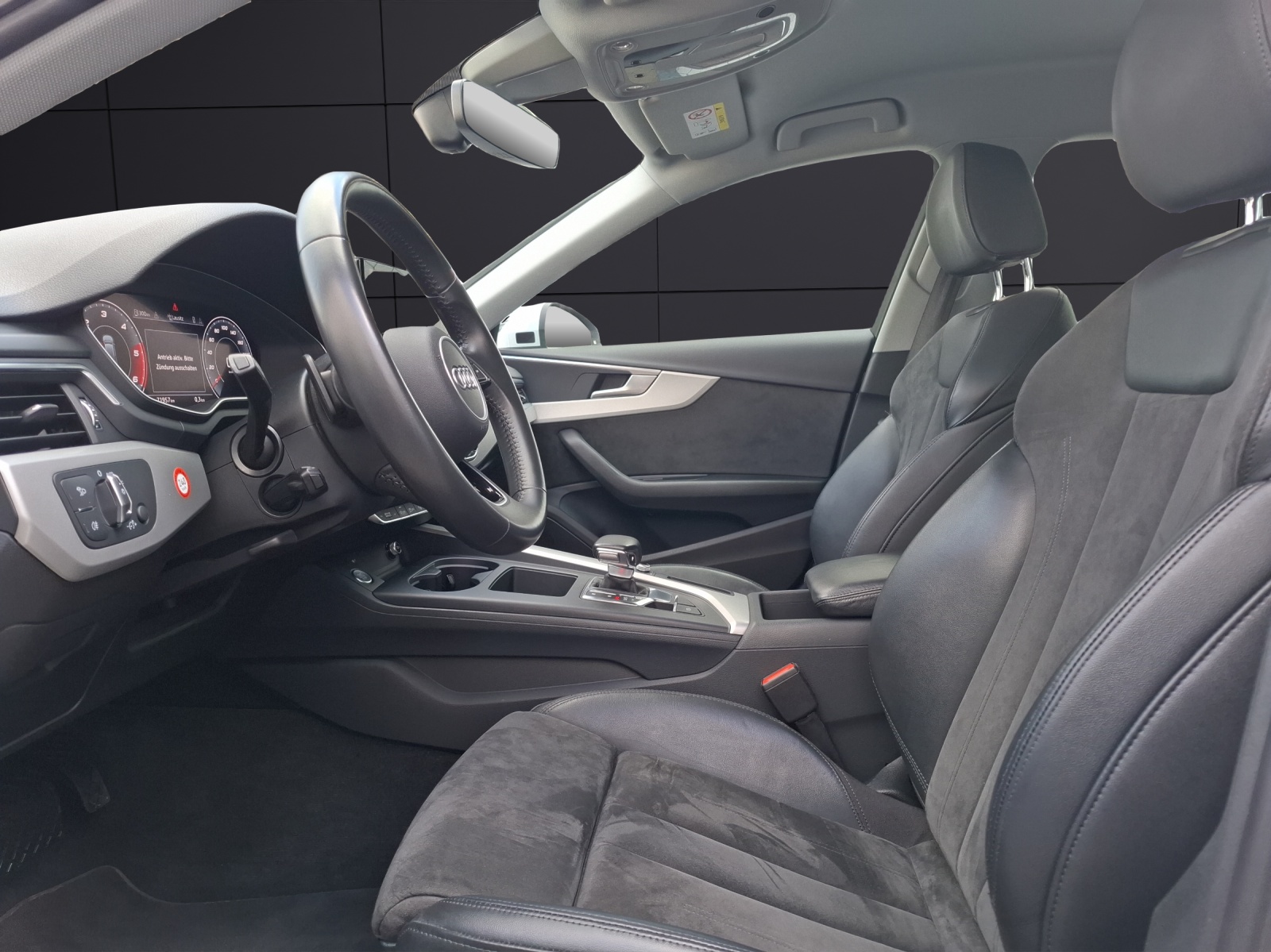 Fahrzeugabbildung Audi A4 Avant 40 TDI S-tronic quattro LED AHK Navi AVC ACC Park-Assist SH