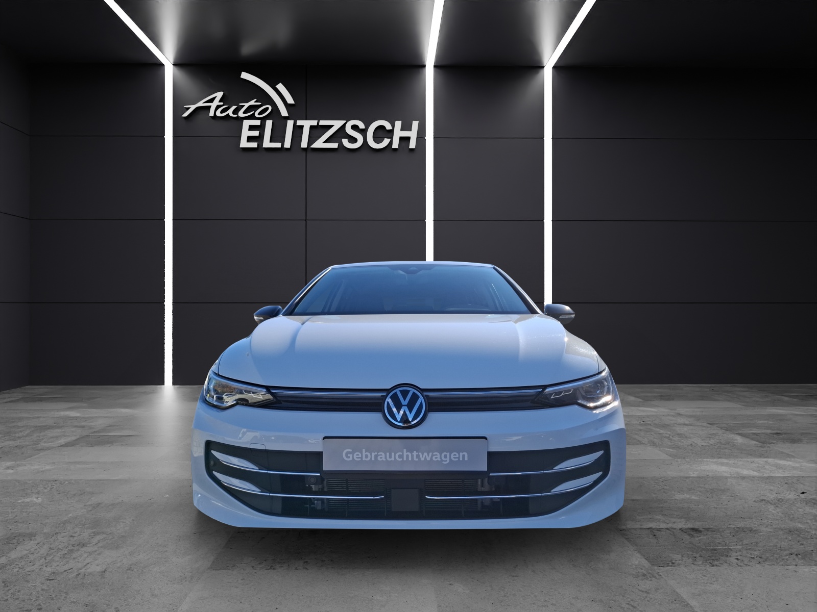 Fahrzeugabbildung Volkswagen Golf VIII TSI Goal LED AHK Navi AID ACC PDC SH LM