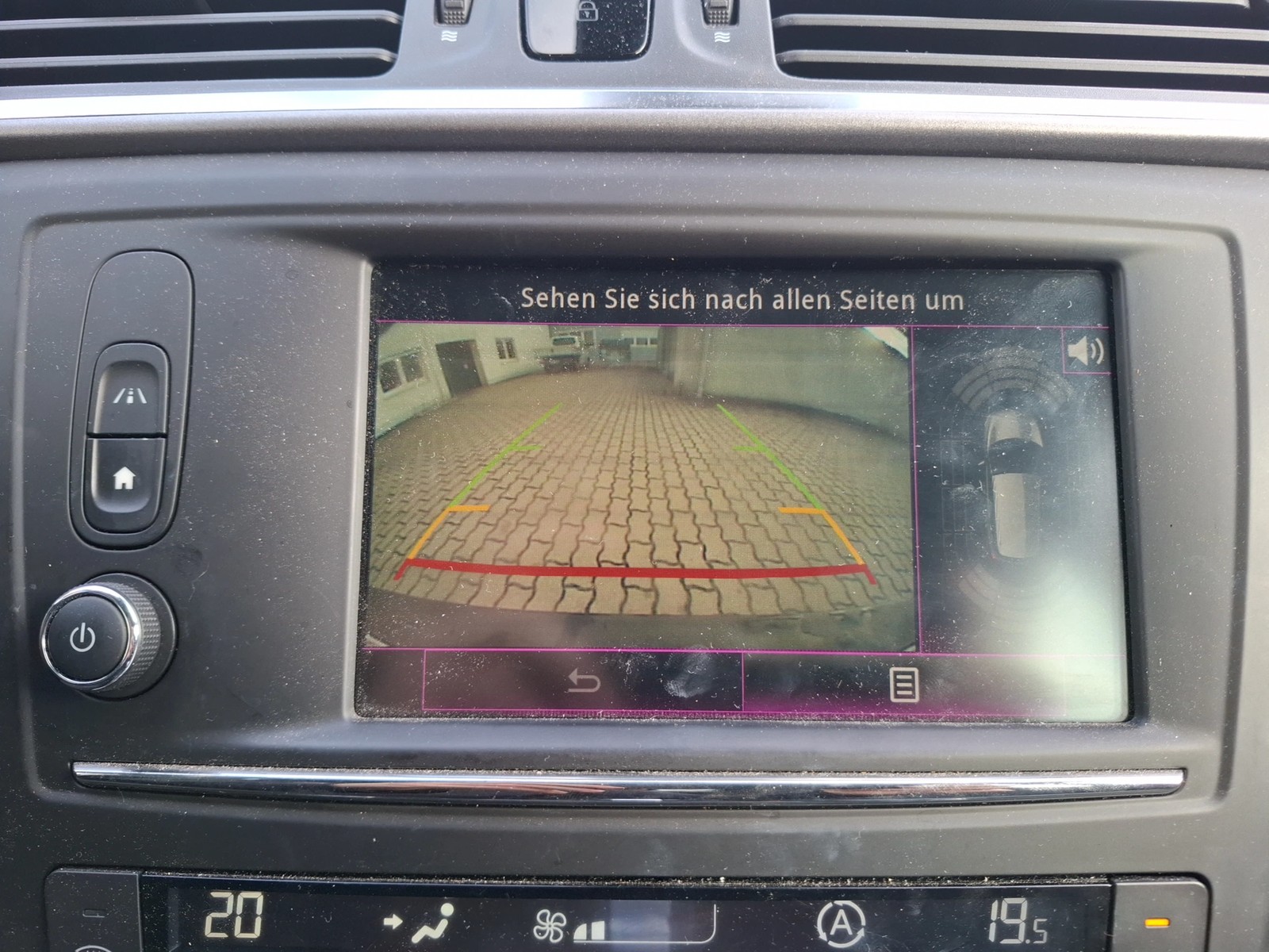 Fahrzeugabbildung Renault Kadjar dCi 110CV Business Edition Aut.