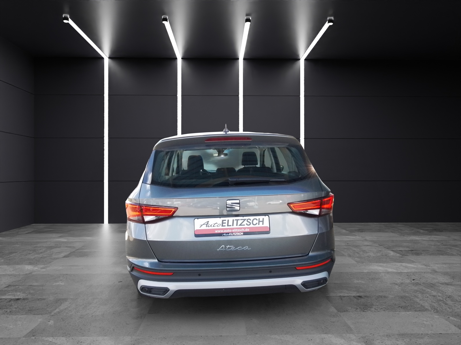 Fahrzeugabbildung SEAT Ateca TSI Style LED Navi ACC RFK SH LM