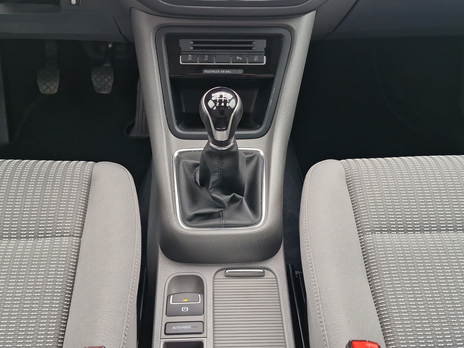 Fahrzeugabbildung SEAT Alhambra Reference 2.0 TDI Eco XENON NAVI AHK ACC SHZ