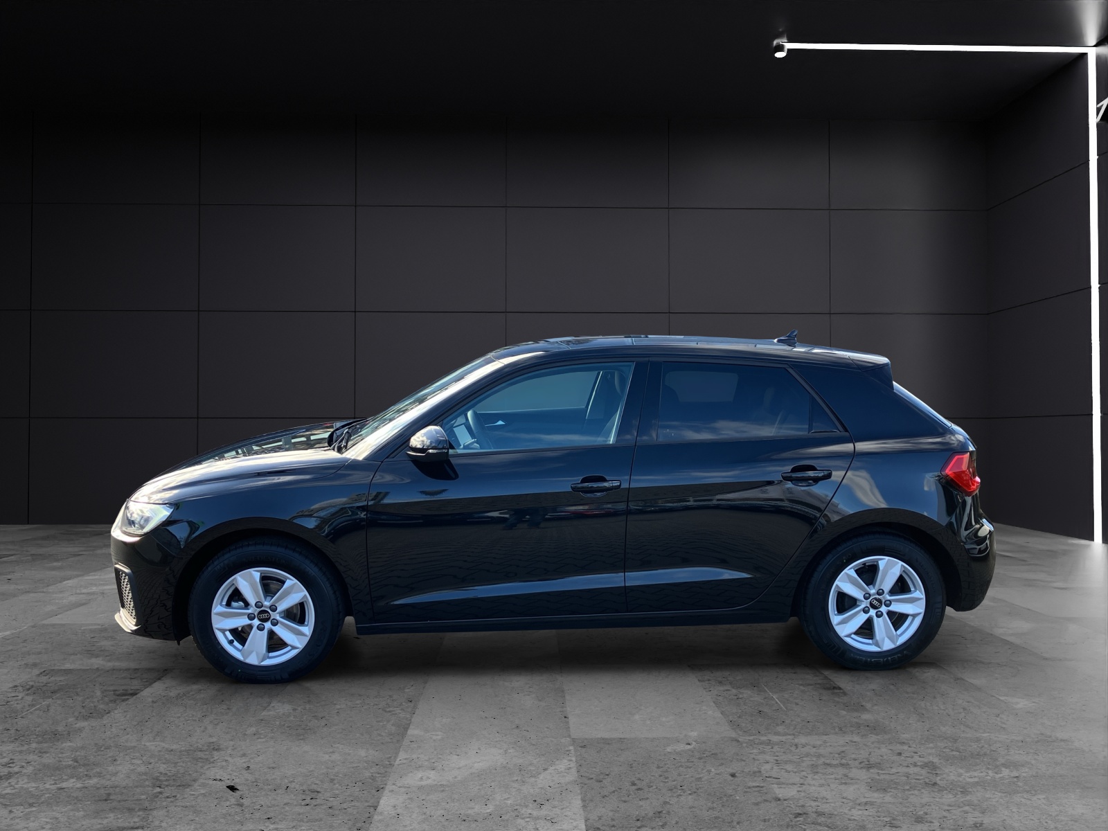 Fahrzeugabbildung Audi A1 Sportback 25 TFSI S-Tronic LED AVC Climatronic PDC SH