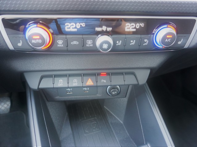 Fahrzeugabbildung Audi A1 Sportback 25 TFSI LED Navi AVC GRA PDC SHZ