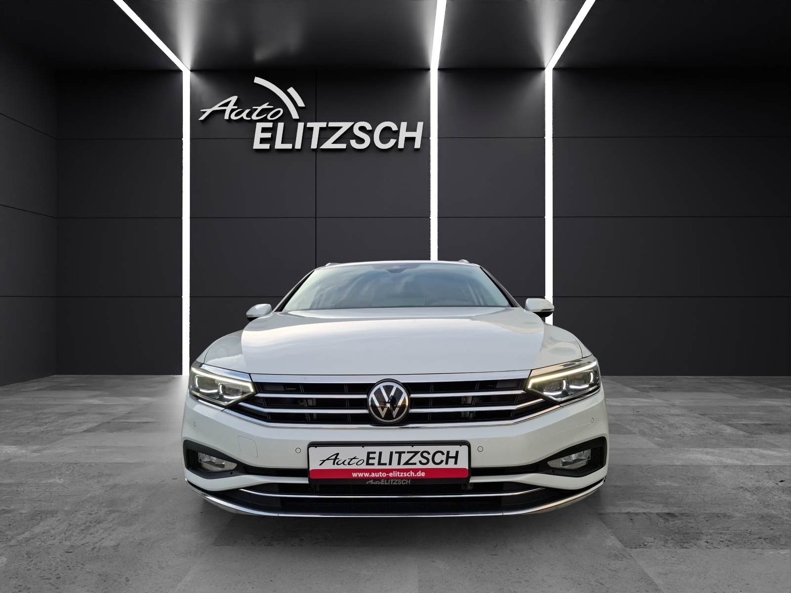 Fahrzeugabbildung Volkswagen Passat Variant TDI Elegance DSG Matrix Navi AID ACC RFK SH