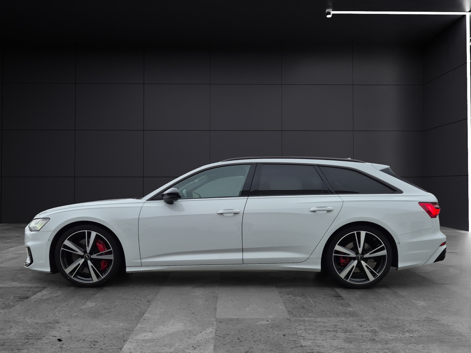 Fahrzeugabbildung Audi S6 Avant TDI quattro HDMatrix Navi Pano B&O AVC ACC RFK SH 21