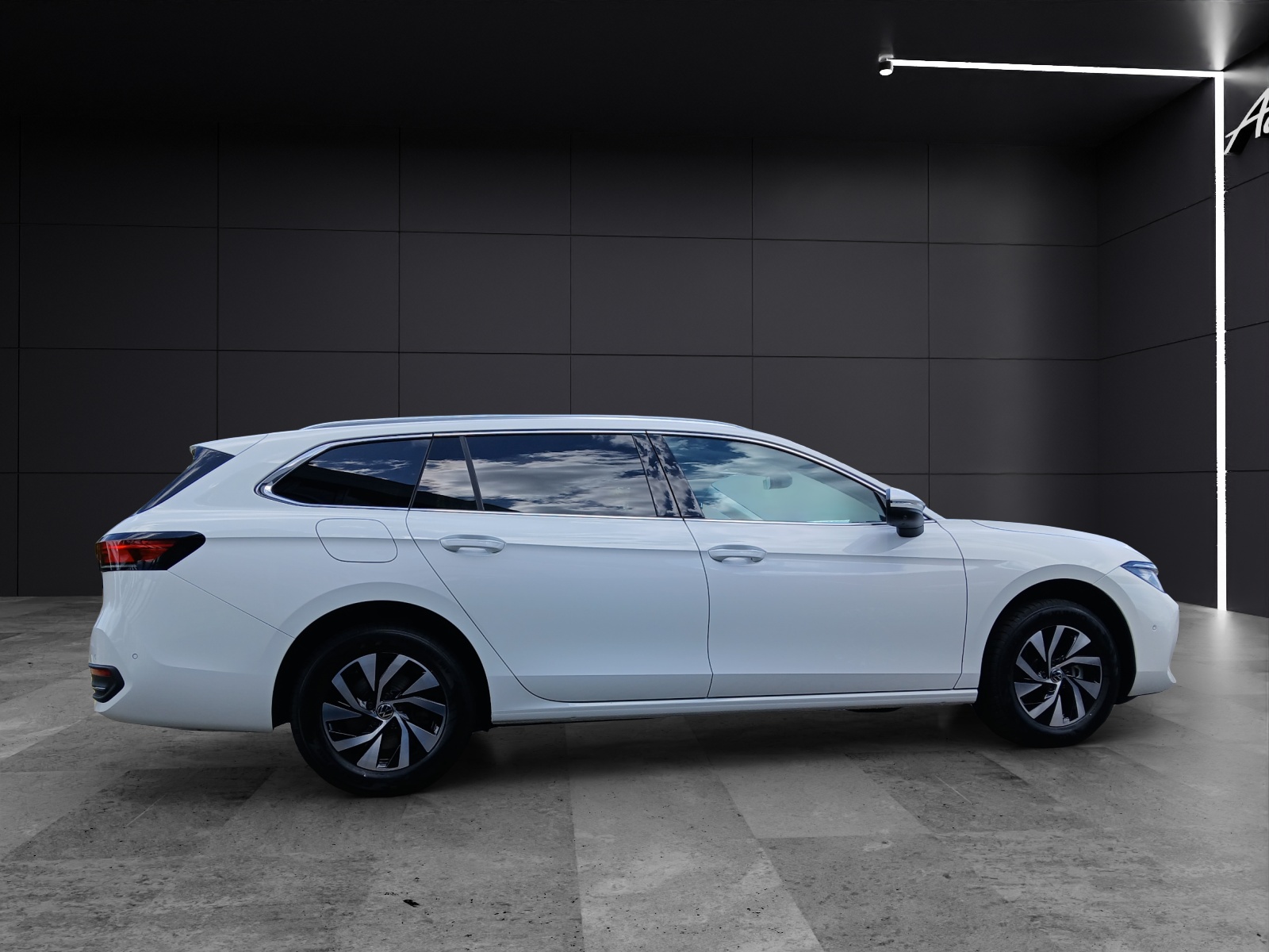 Fahrzeugabbildung Volkswagen Passat Variant 2.0l TDI Business DSG LED NAVI