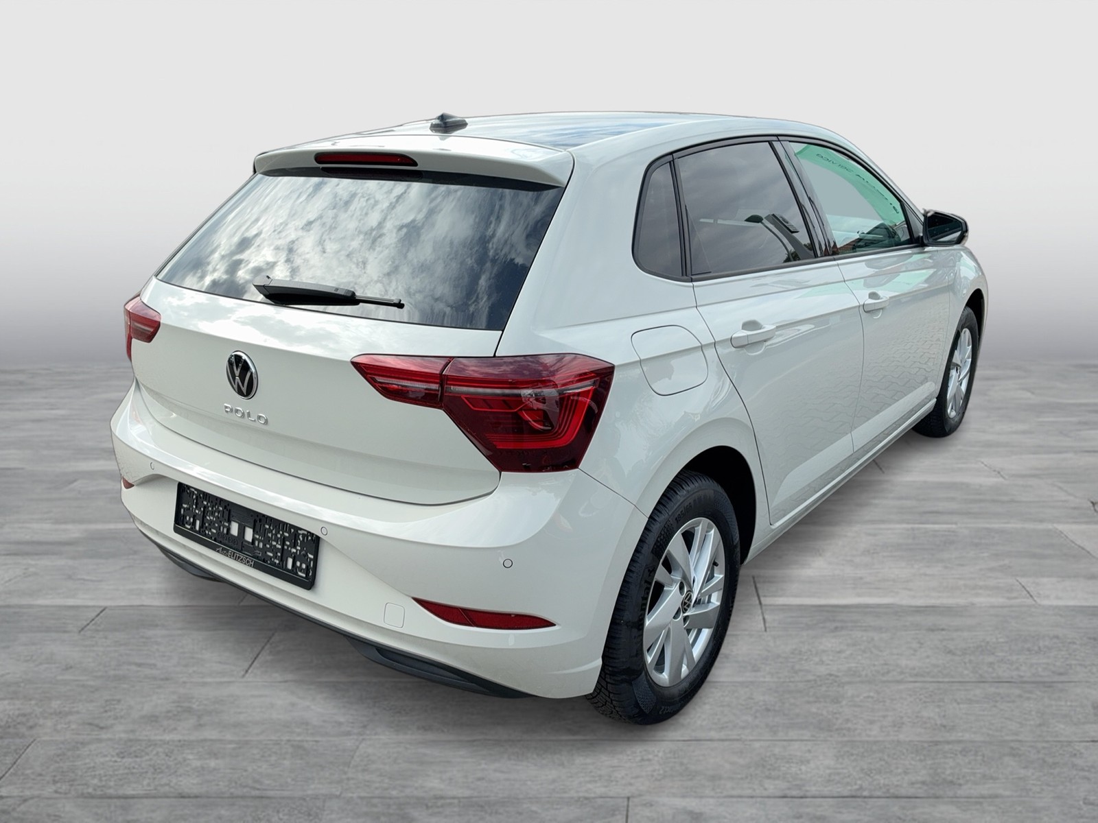 Fahrzeugabbildung Volkswagen Polo DSG Style LED Navi ACC AHZV RearView