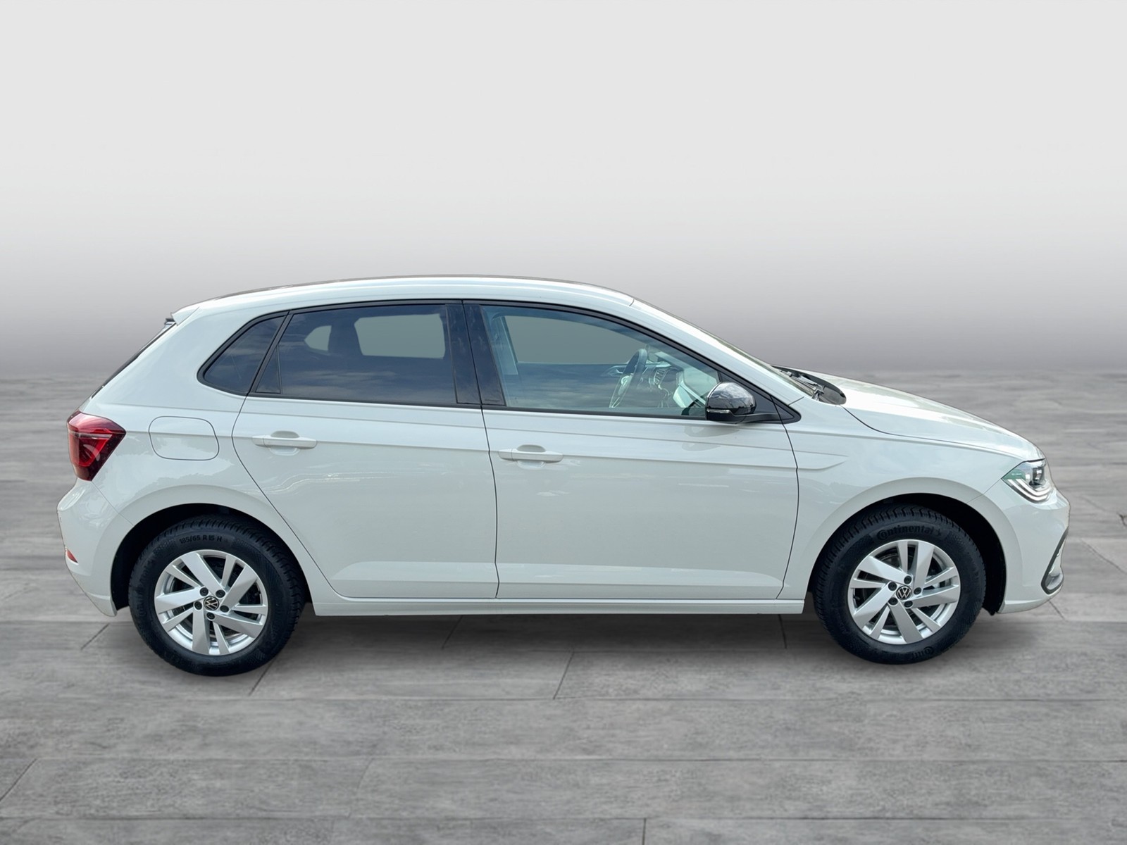 Fahrzeugabbildung Volkswagen Polo DSG Style LED Navi ACC AHZV RearView