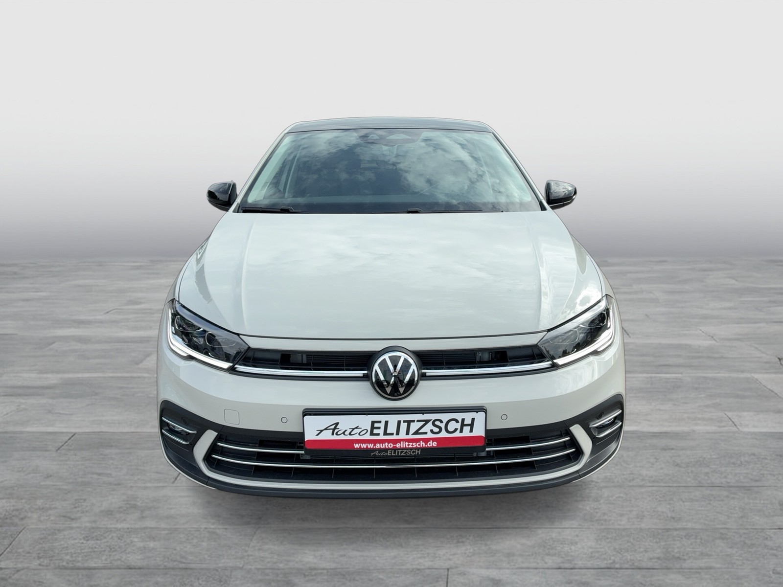 Fahrzeugabbildung Volkswagen Polo DSG Style LED Navi ACC AHZV RearView
