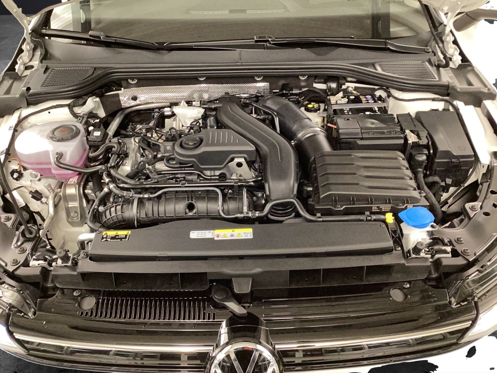Fahrzeugabbildung Volkswagen Golf VIII Variant TSI Life