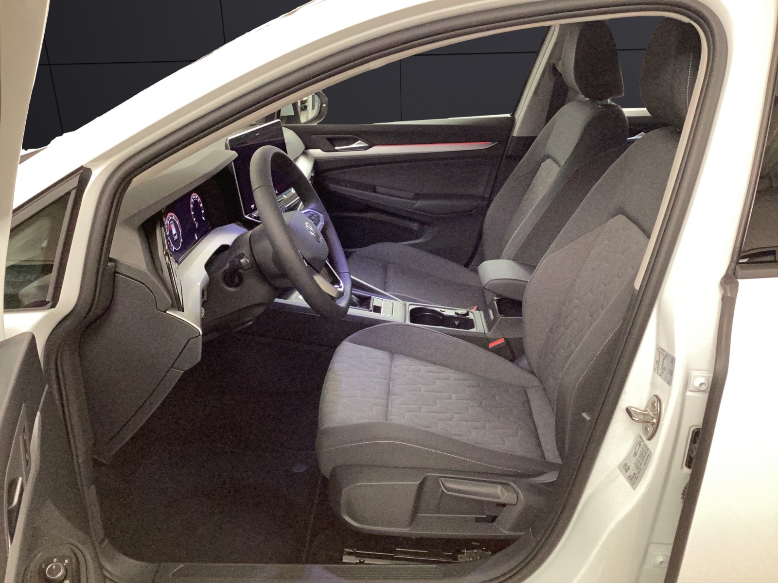 Fahrzeugabbildung Volkswagen Golf VIII Variant TSI Life