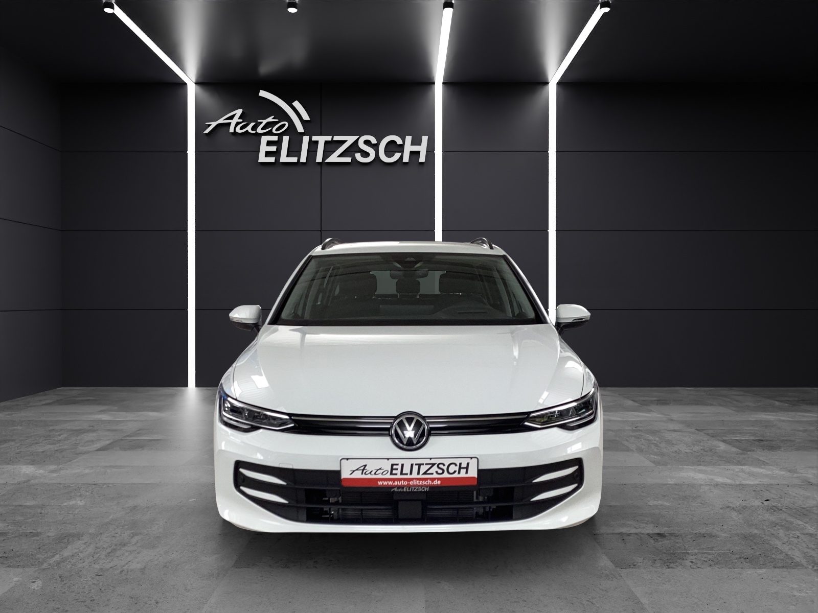 Fahrzeugabbildung Volkswagen Golf VIII Variant TSI Life