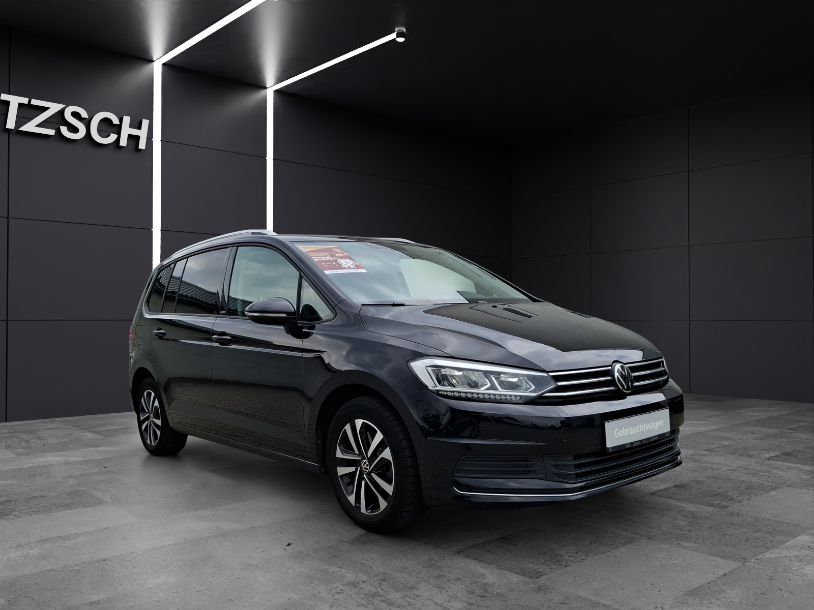 Fahrzeugabbildung Volkswagen Touran TSI United Standhzg 7-Si LED Navi ACC RFK SHZ
