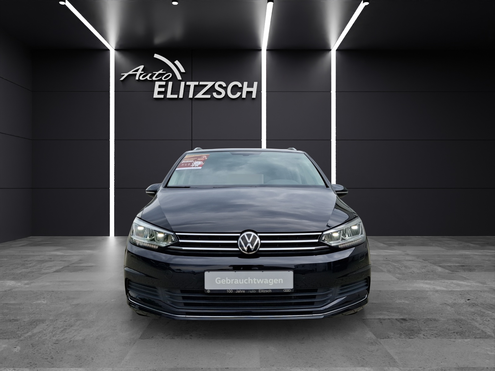 Fahrzeugabbildung Volkswagen Touran TSI United Standhzg 7-Si LED Navi ACC RFK SHZ