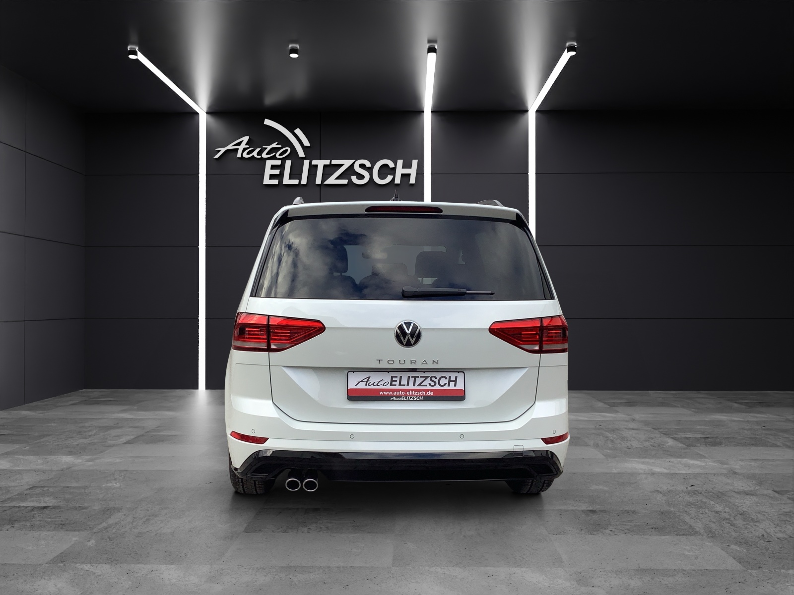 Fahrzeugabbildung Volkswagen Touran R-Line DSG Standheizg.
