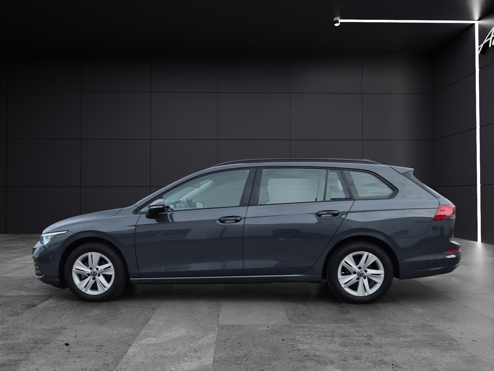 Fahrzeugabbildung Volkswagen Golf VIII Variant eTSI Life DSG LEDplus Navi AID ACC PDC SH