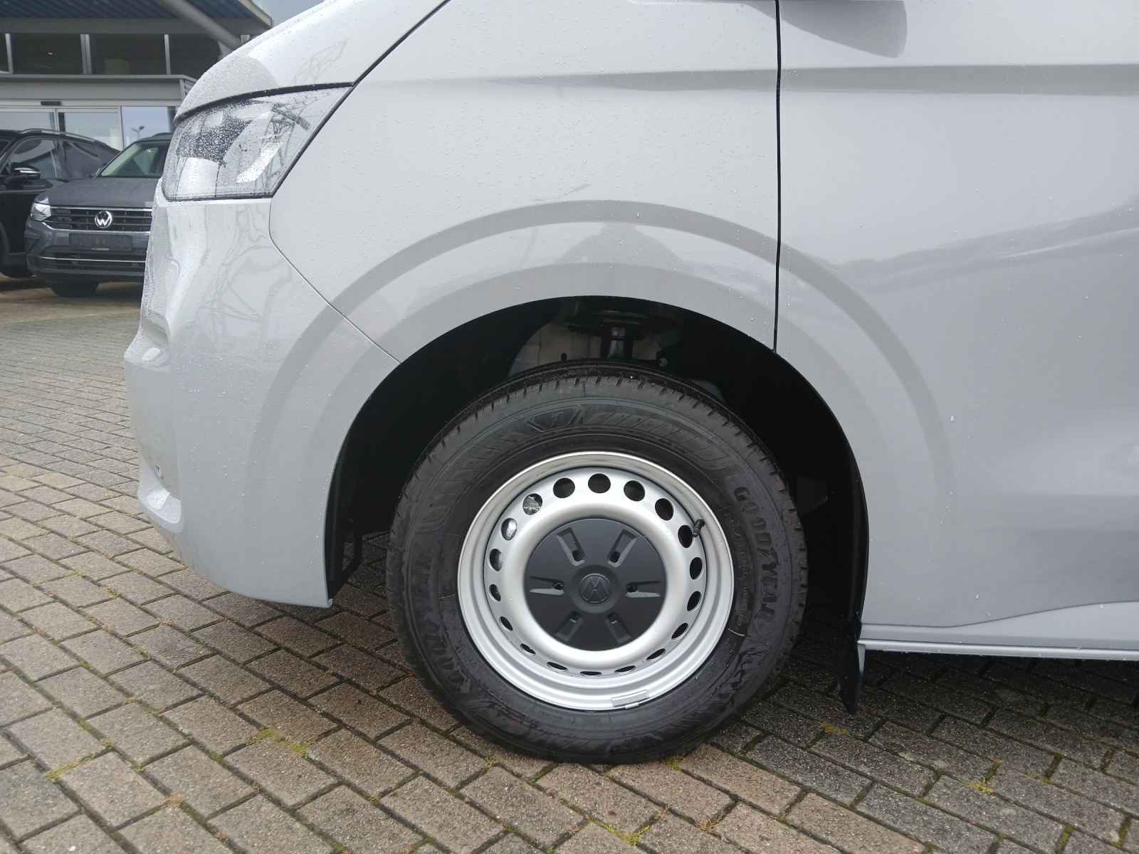 Fahrzeugabbildung Volkswagen Transporter Kasten TDI 110 kW LR Plus RFK LaneAssist PDK