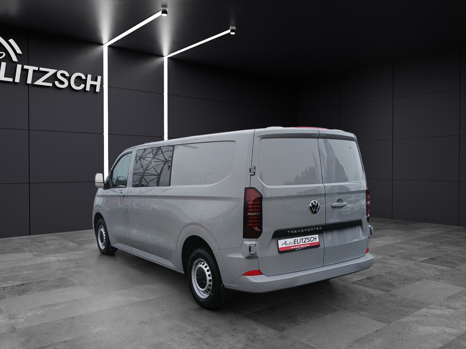 Fahrzeugabbildung Volkswagen Transporter Kasten TDI 110 kW LR Plus RFK LaneAssist PDK
