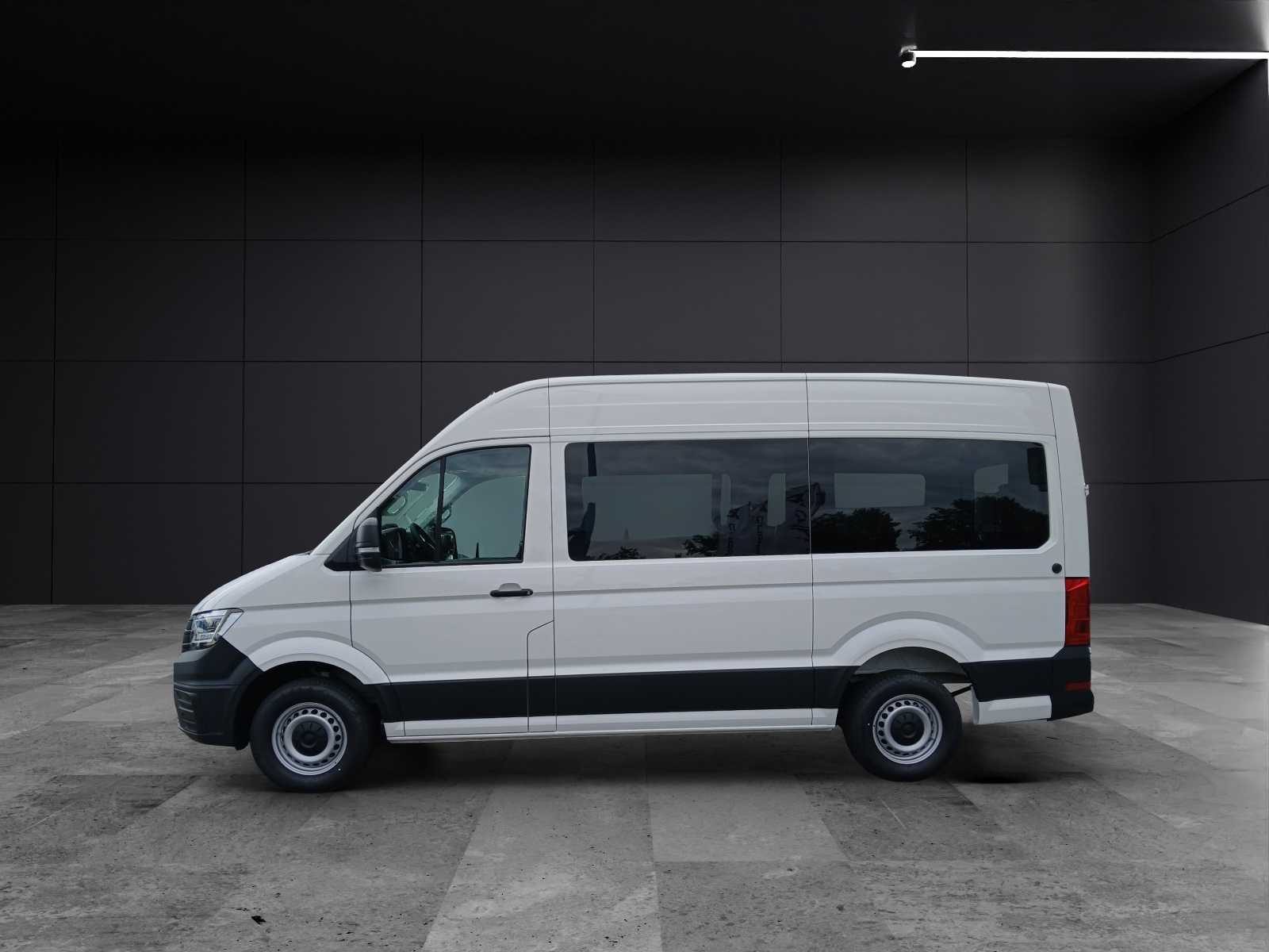 Fahrzeugabbildung Volkswagen Crafter Kasten 2,0l TDI 130 kW MR 4MOT CLIMATRONIC REAR VIEW STANDH. LED SITZH.