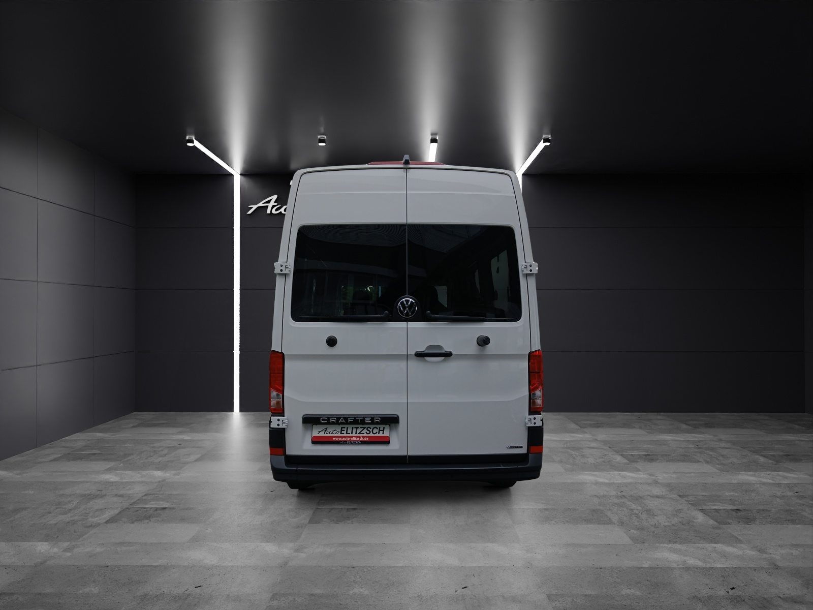 Fahrzeugabbildung Volkswagen Crafter Kasten 2,0l TDI 130 kW MR 4MOT CLIMATRONIC REAR VIEW STANDH. LED SITZH.