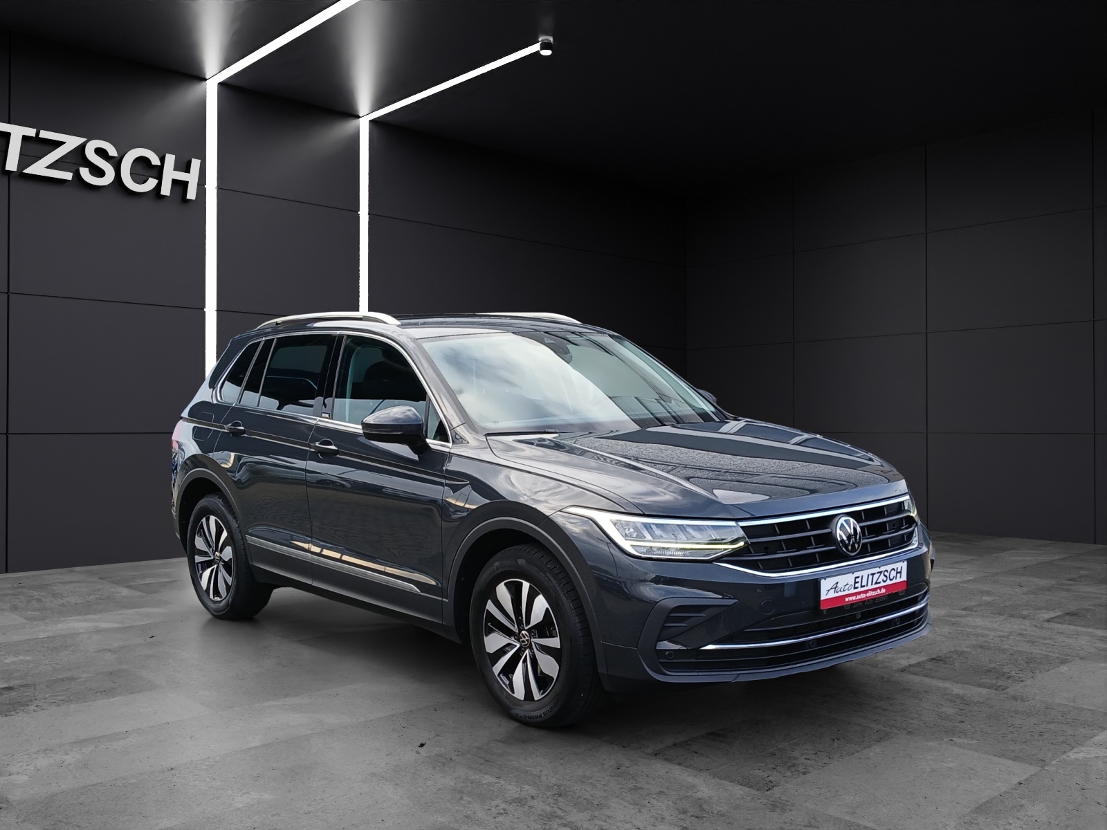 Fahrzeugabbildung Volkswagen Tiguan TSI Move LED CarPlay ACC PDC SHZ LHZ
