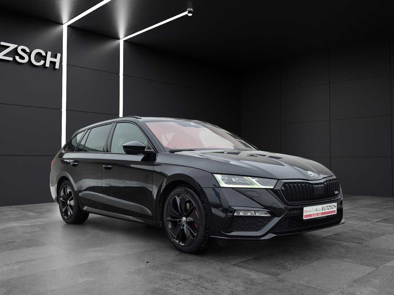 Fahrzeugabbildung SKODA Octavia Combi TDI RS DSG 4x4 Matri Navi AID HUD ACC RFK SH