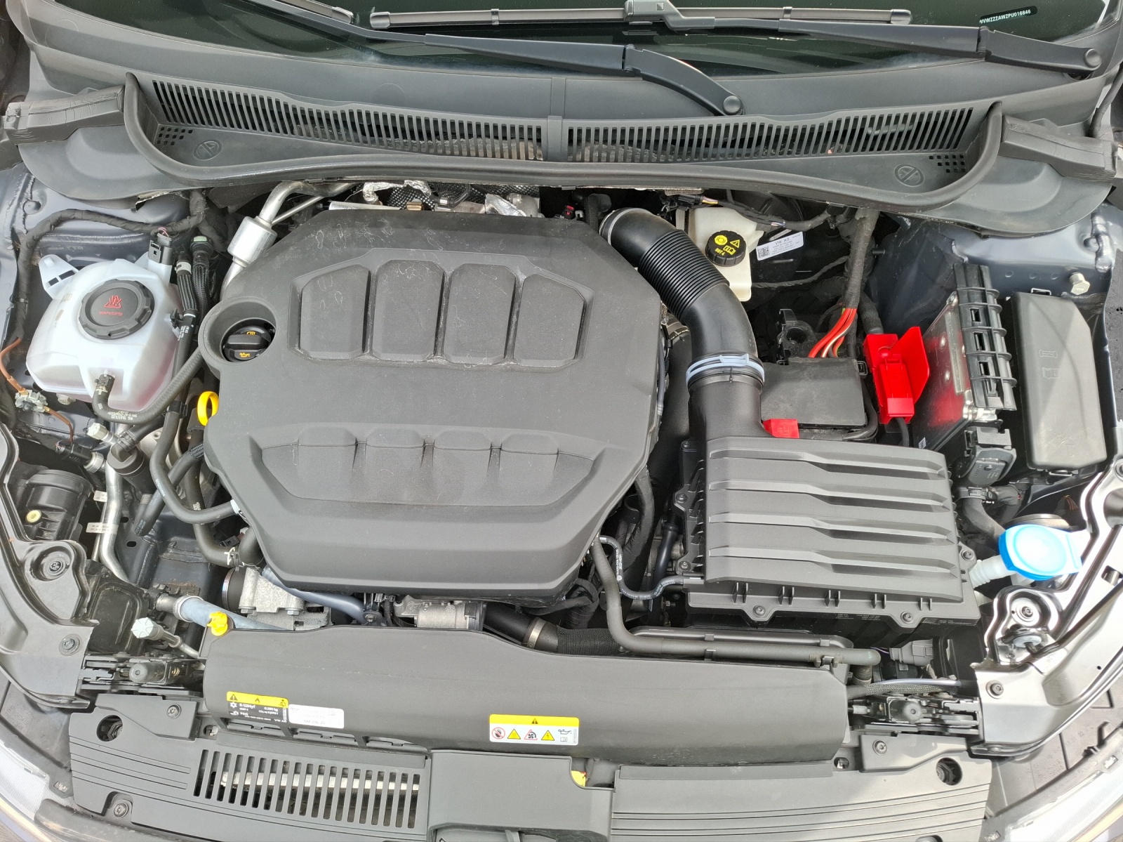 Fahrzeugabbildung Volkswagen Polo GTI DSG Matrix AID ACC Park-Assist SH 18