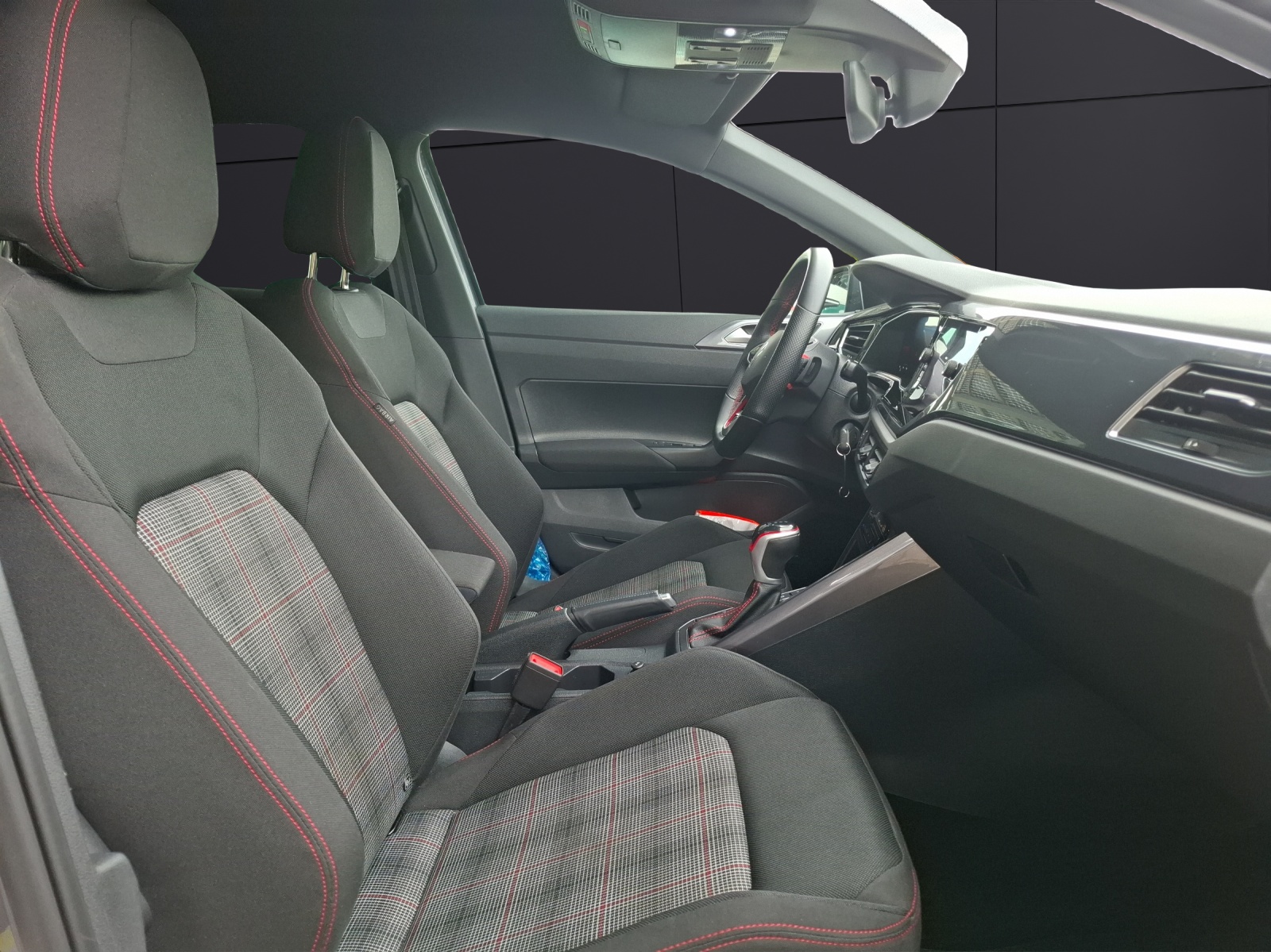 Fahrzeugabbildung Volkswagen Polo GTI DSG Matrix AID ACC Park-Assist SH 18