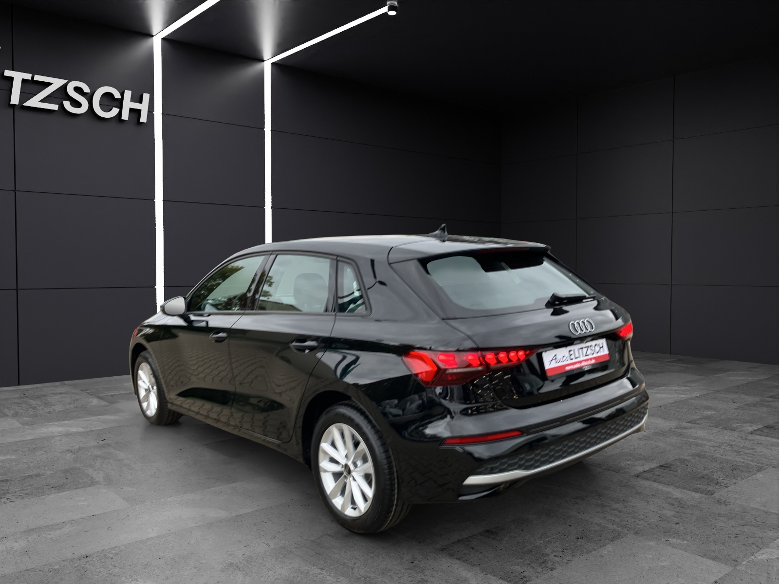 Fahrzeugabbildung Audi A3 Sportback 30 TFSI advanced