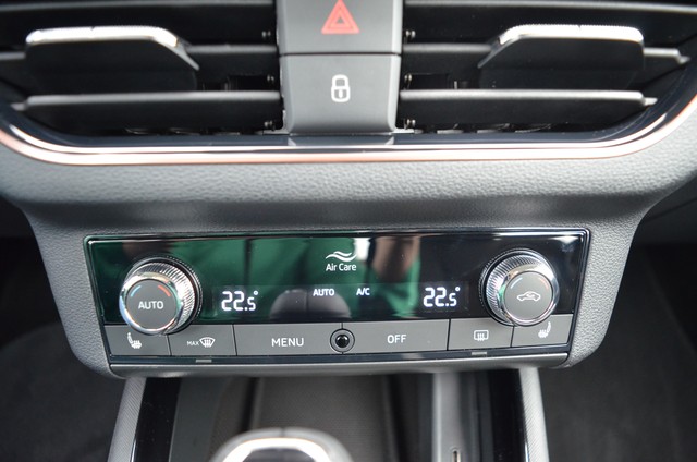 Fahrzeugabbildung SKODA Kamiq Style TSI DSG LED Navi virtual cockpit